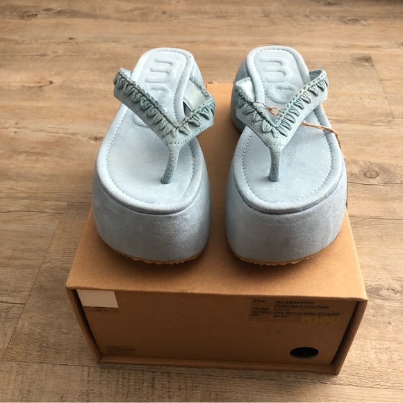 Mou Chunky Flip-flop Padded Suede Sandals- 7 - Picture 4 of 15